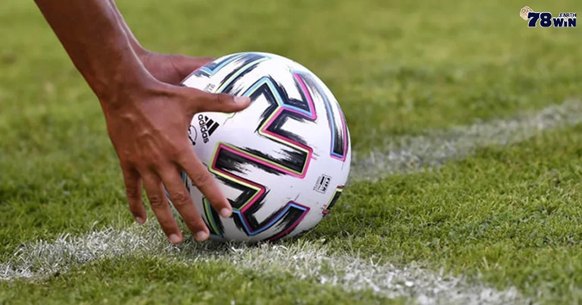 Soi Kèo Hiệp 2 – Bắt Sóng Phút Cuối Tại 78WIN 4 Điều kiện sân bãi cũng như thời tiết cũng ảnh hưởng đến soi kèo hiệp 2